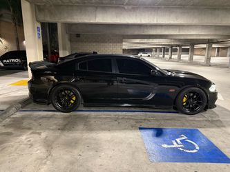 2017 Dodge Charger Scat Pack