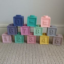 Stacking Silicone Blocks