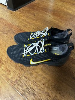 Nike Vapor Maxes Size 10.5