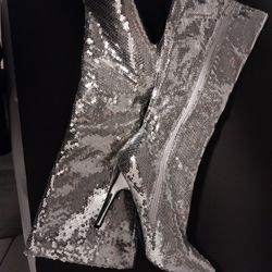  Silver Sequin Dress Stilleto Boots Size 10