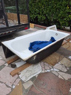 Sink and tub