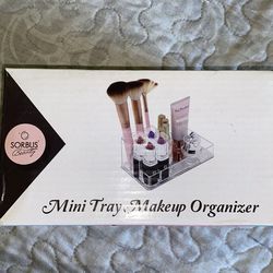 Brand New Makeup Organizer
