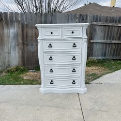 Tall Dresser 43”W x 20”D x 59”H