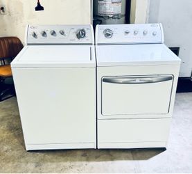 Set Whirlpool washer machine and gas dryer everything works we deliver