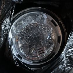 2017 Jeep Wrangler Rubicon Head Lamps 