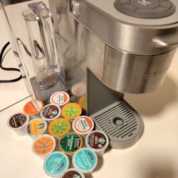 Keurig K Supreme K921 Coffee Maker + 14 K Cups