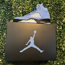 Air Jordan RETRO 5 UNC 