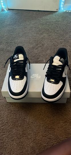 Black and white Air Force ones