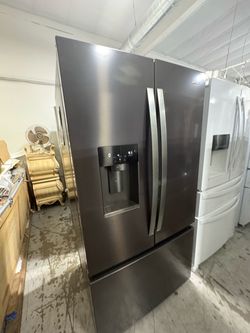 Whirlpool French Door Refrigerator Black Stainless