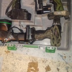Hitachi Drill Set