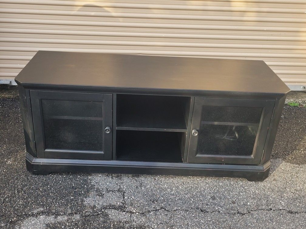 Broyhill TV Stand Cabinet