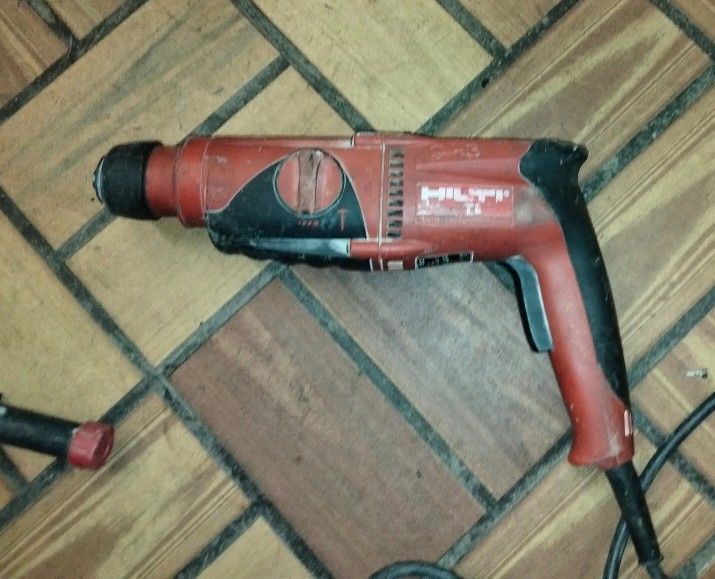 Hilti TE 2 Rotary Hammer Drill