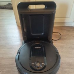 Shark Robot Vacuum 