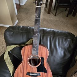 Taylor GS Mini E Mohagany Guitar