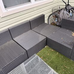 7 Piece Patio Set In Good Condition…. No Pillows 