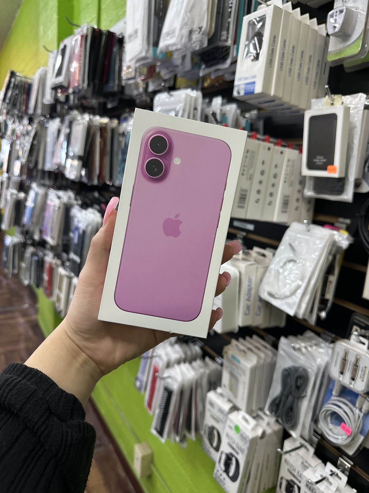 iPhone 16 UNLOCK