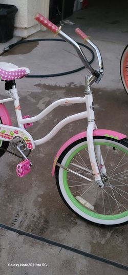 Girls 20" Beach Cruiser Bike New Condition firm price