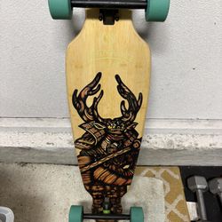 Landyachtz Battle Axe Longboard.