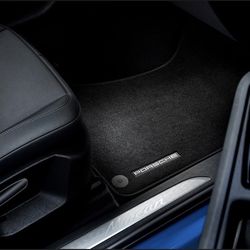 FOR SALE BRAND NEW NEVER USED Porsche Macan EV OEM Carpet Floormat Set