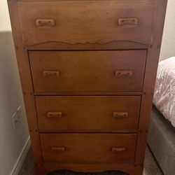 Solid Wood 4-Drawer Chest