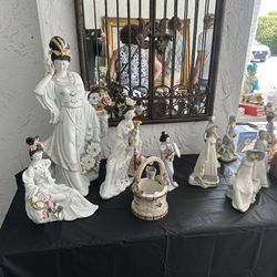 Variety Of Decorative Figurines - Variedad De Figuras Decorativas - Adornos