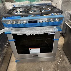 Frigidaire professional Gas stove 30 inches 6 Burners brand new