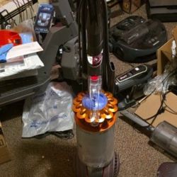Dyson Animal 3 Extra