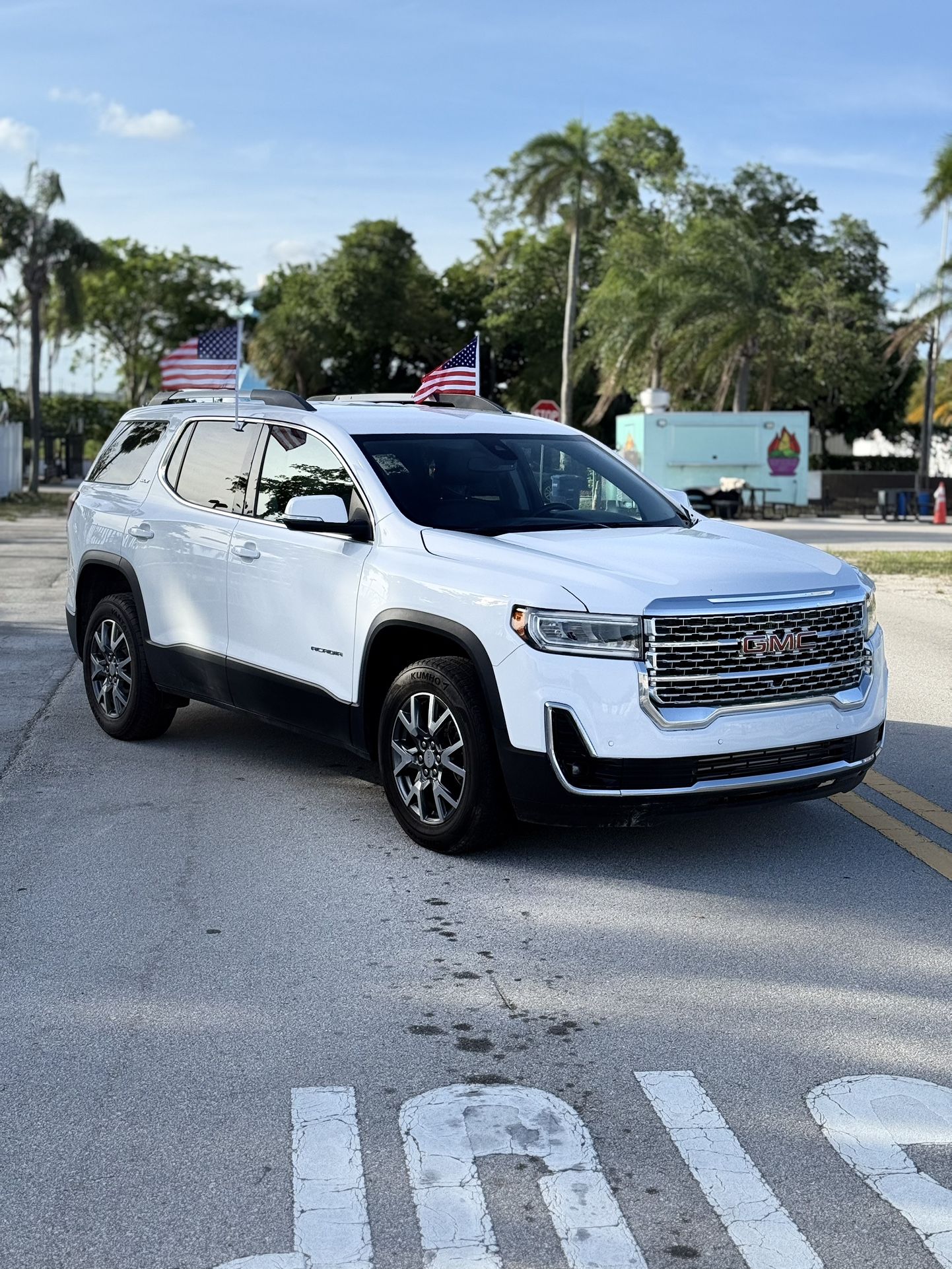 2023 GMC Acadia