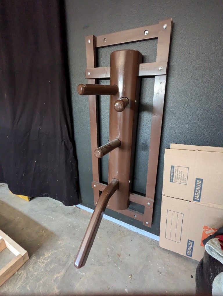 Wall Mounted Wooden Wing Chun Dummy