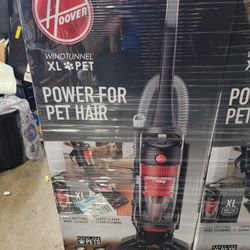 Hoover - Wind Tunnel XL Pet Bagless Upright Vacuum 