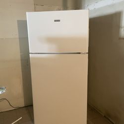 Hotpoint Fridge