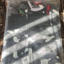 Bape Hoodie Full Zip Size Medium