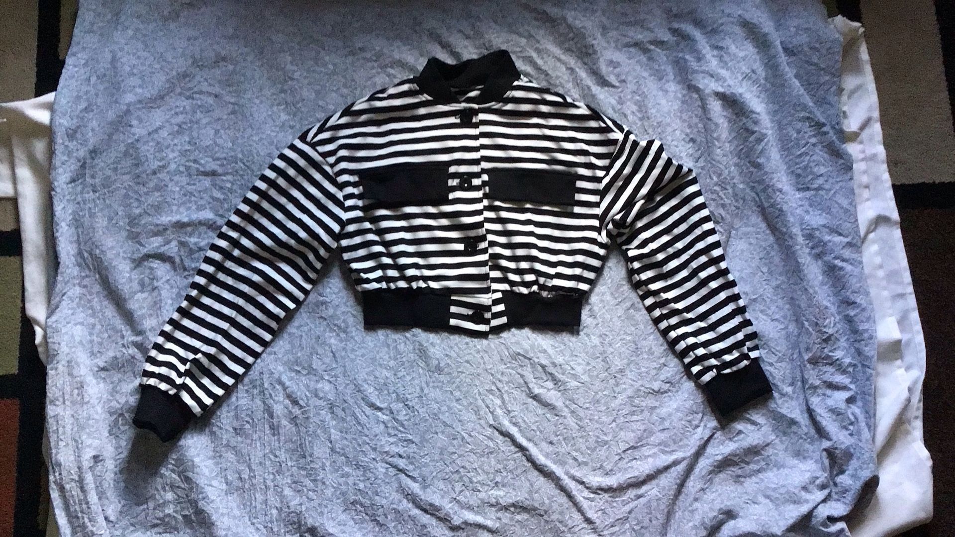 Women’s Stripped Crop Top