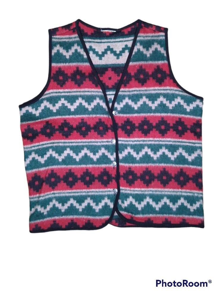 90's Vintage Boxy Oversized Native American Southwestern Style Wool Blanket Vest With Concho Buttons