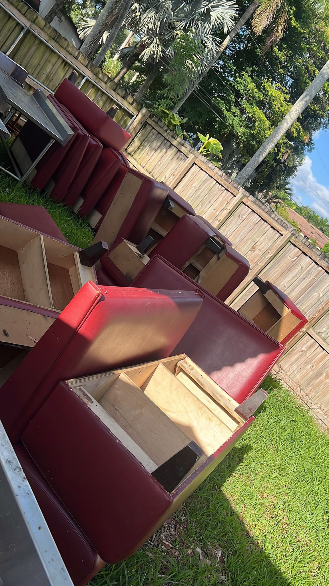 restaurant sofas 