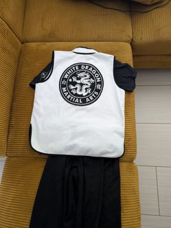 White Dragon Martial Arts Kung Fu uniform outfit