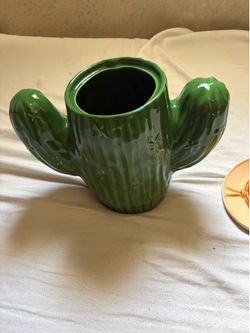 Vintage treasure craft cactus cookie jar with hat lid very rare