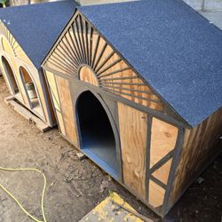 Large Dog House (Ready To Go)