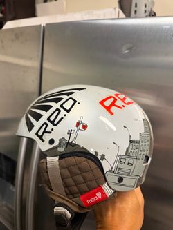 Kids snowboard helmet
