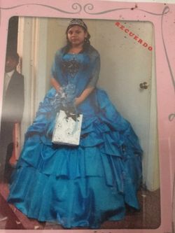 Sweet 15/16 beautiful turquoise size 10
