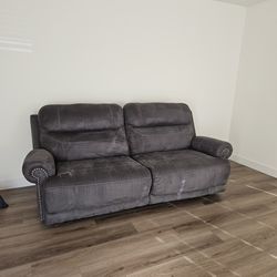 Ashley Furniture Austere Gray 2-seat reclining sofa