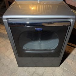 Dryer Maytag Bravos XL Electric 8.8 Cu.Capacity