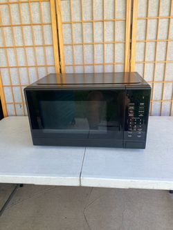 Like New Mainstay 1000 Watt Microwave Oven