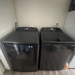 Samsung Smart XL Capacity Washer & Dryer