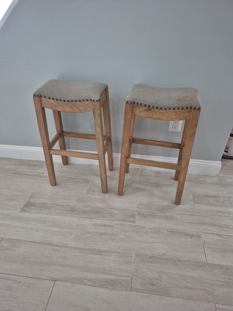 Stool (2)