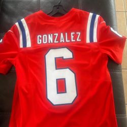Christian Gonzalez 23-24 Jersey Alt 