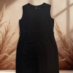 ‘S Max Mara 2000s black dress with kangaroo pocket