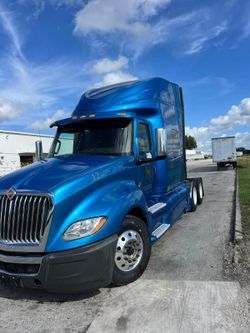 2019 international by Peterbuilt