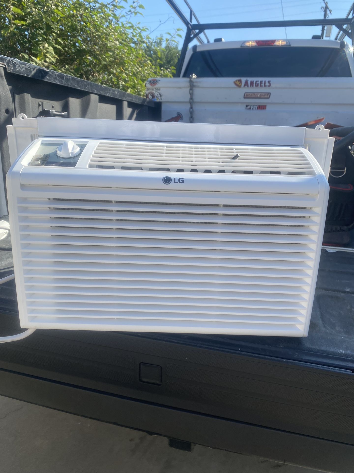 Window AC unit
