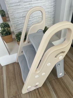 Toddler stairs